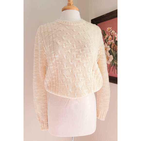 80s Ivory Pointelle Knit Crew Neck Long Sleeve Open Knit Neutral Vintage Sweater - Picture 6 of 14
